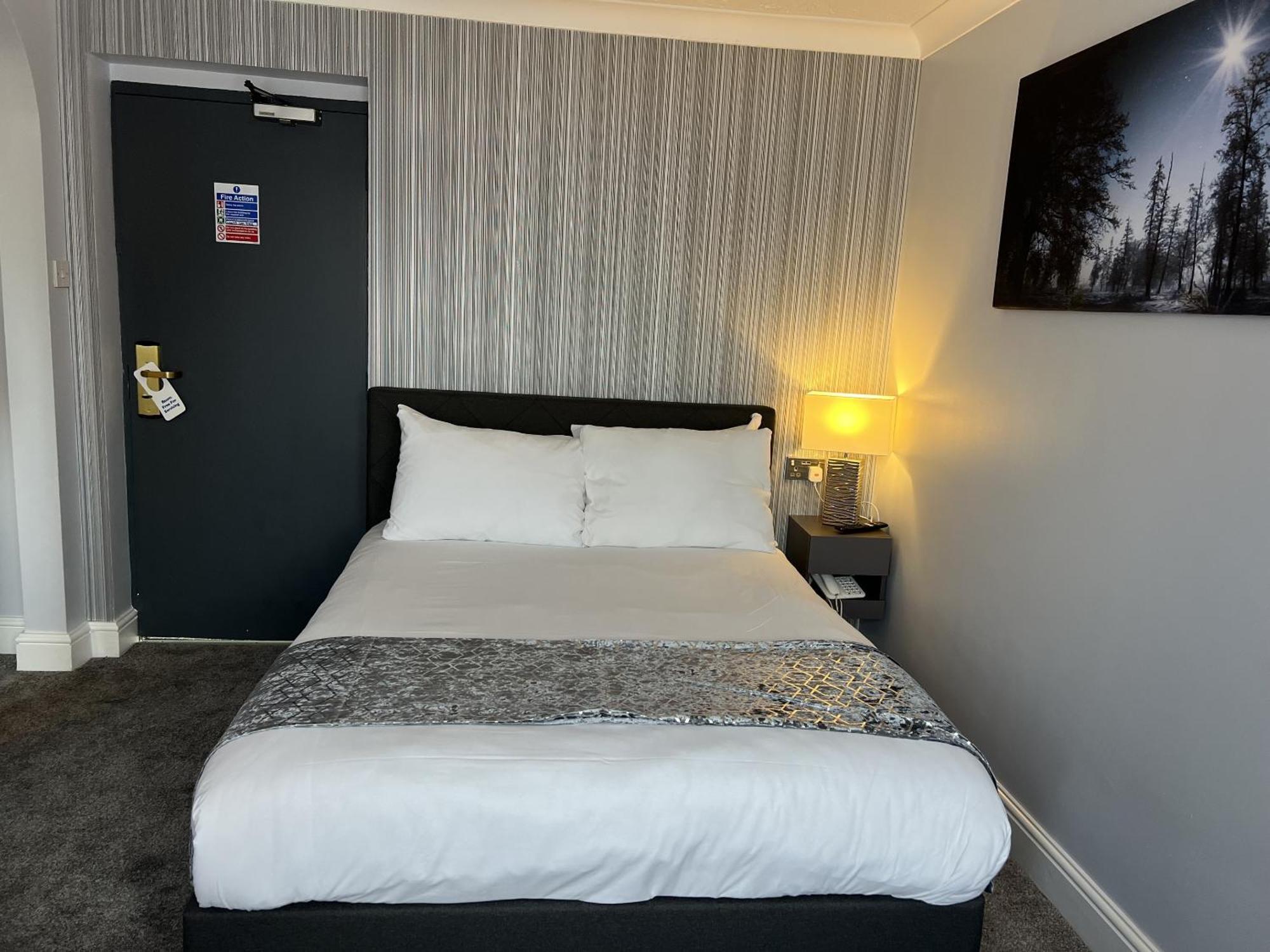 Dolphin Hotel Cambridge St Ives  Zewnętrze zdjęcie