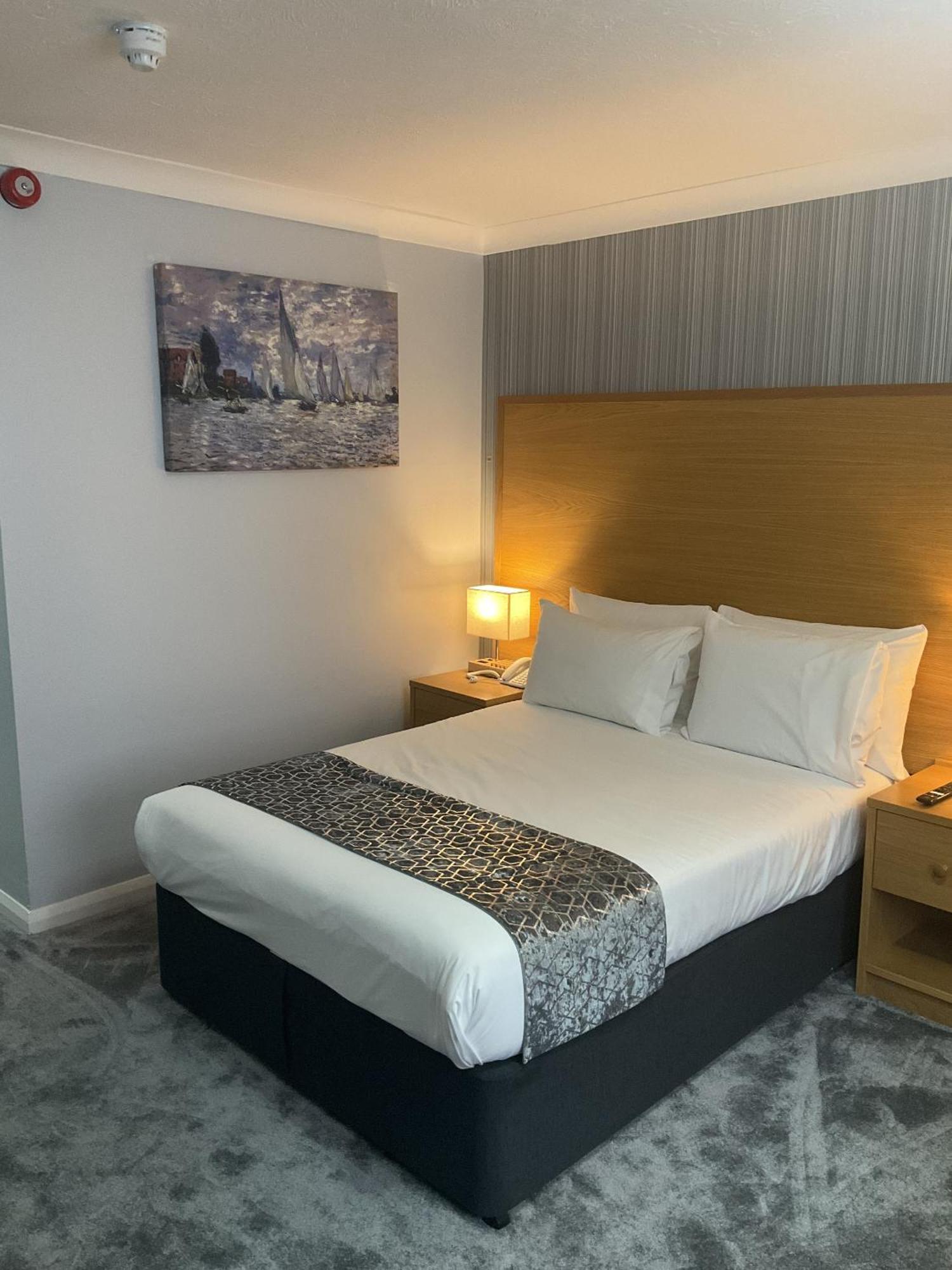 Dolphin Hotel Cambridge St Ives  Zewnętrze zdjęcie