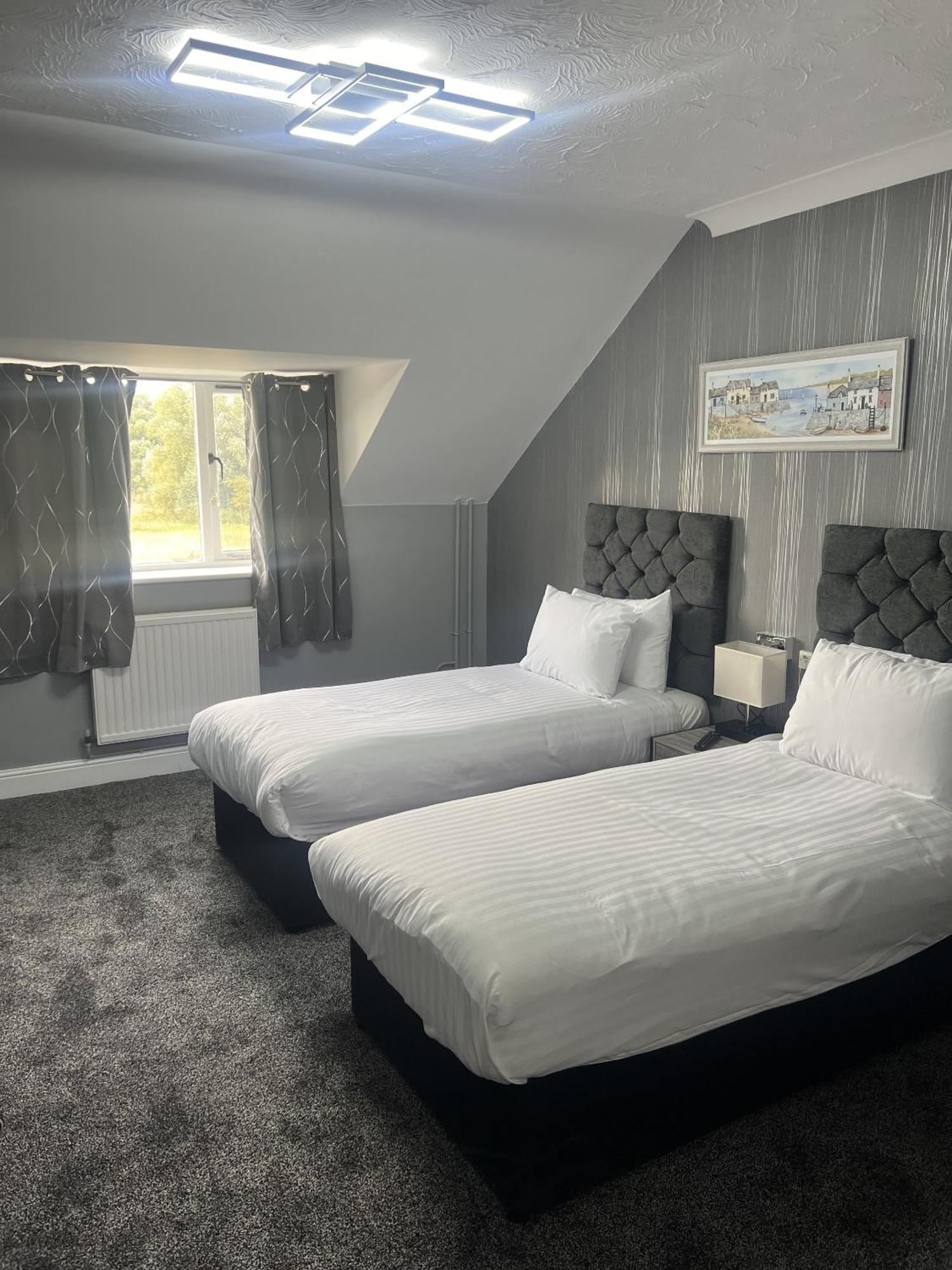 Dolphin Hotel Cambridge St Ives  Zewnętrze zdjęcie